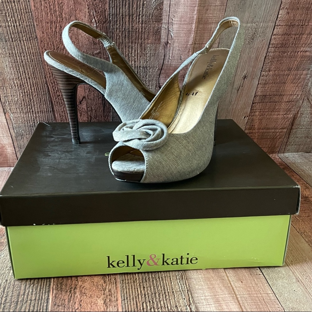 Womens Size 10 Grey & Brown Kelly & Kate Heels! GENTLY USED!!